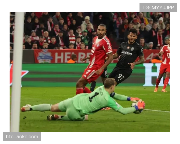 欧冠半决赛首回合战报:拜仁慕尼黑2-2皇家马德里 欧冠半决赛首回合战报:拜仁慕尼黑2-2皇家马德里